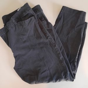 Old Navy Black Pixie Pant, Size 18